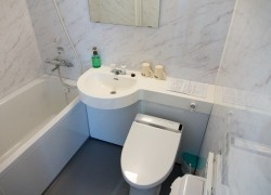 102号室洗面浴室