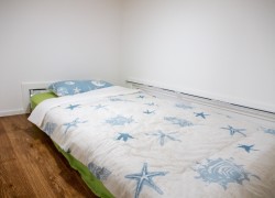 202号室　ベッド